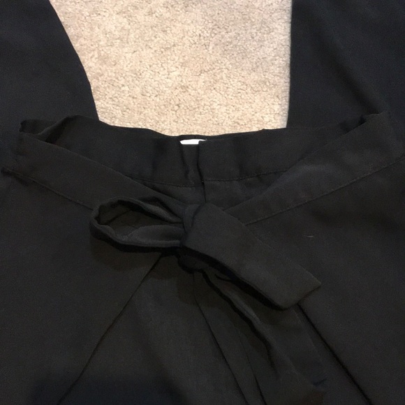 Flared leg pant with tie detail at waist - Picture 2 of 3